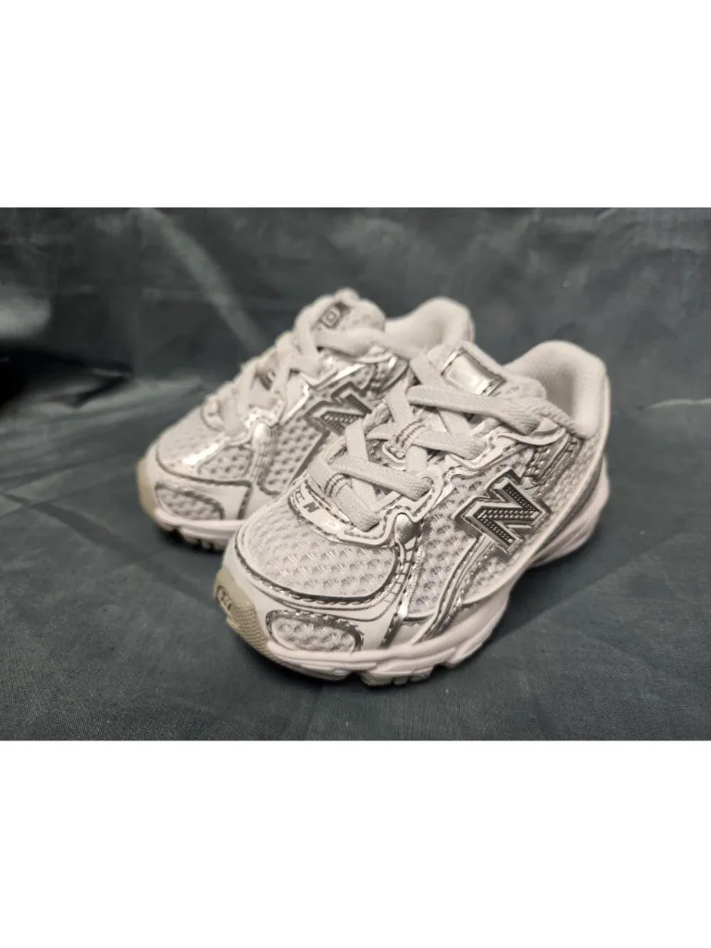 New Balance Toddlers 740 Bungee Lace Sneakers IZ740WM White Size 10 NEW NO BOX!